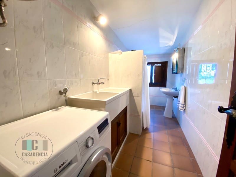 Casa de 5 habitaciones en Vilafamés en venta - 299.000 € (Ref: 8785401)