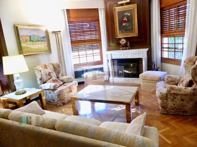 4 camera da letto Villa in vendita in Este, Castelló de la Plana con garage - 550.000 € (Rif: 9434669)