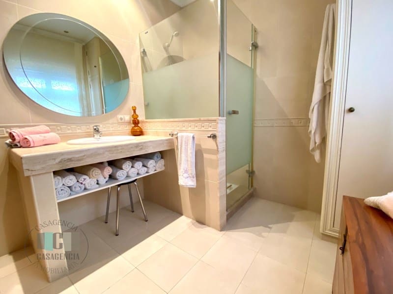 4 camera da letto Villa in vendita in Castello de la Plana con garage - 550.000 € (Rif: 9434669)