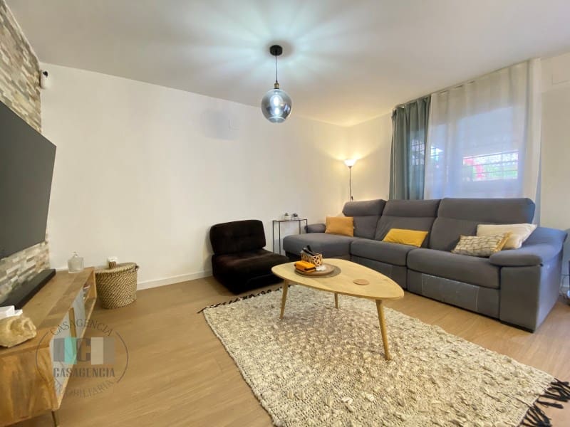 3 chambre Maison de Ville à vendre à Castello de la Plana avec garage - 368 000 € (Ref: 9434671)