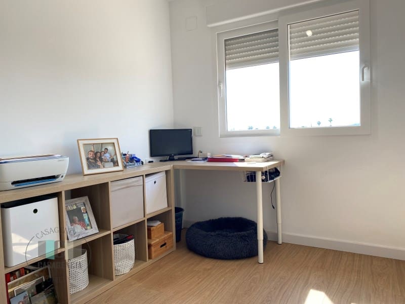 3 chambre Maison de Ville à vendre à Castello de la Plana avec garage - 368 000 € (Ref: 9434671)