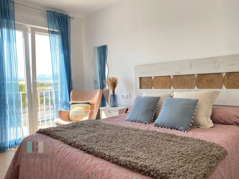 3 chambre Maison de Ville à vendre à Castello de la Plana avec garage - 368 000 € (Ref: 9434671)