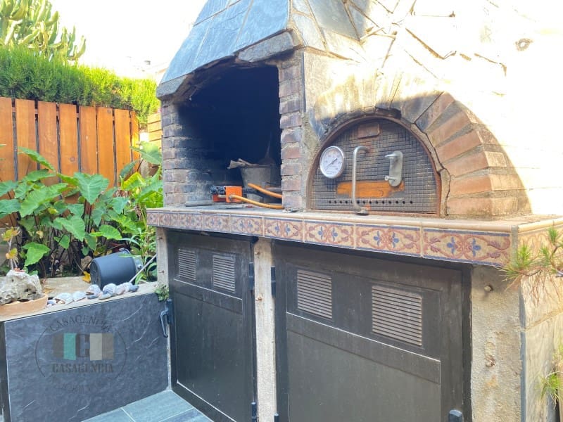 3 chambre Maison de Ville à vendre à Castello de la Plana avec garage - 368 000 € (Ref: 9434671)