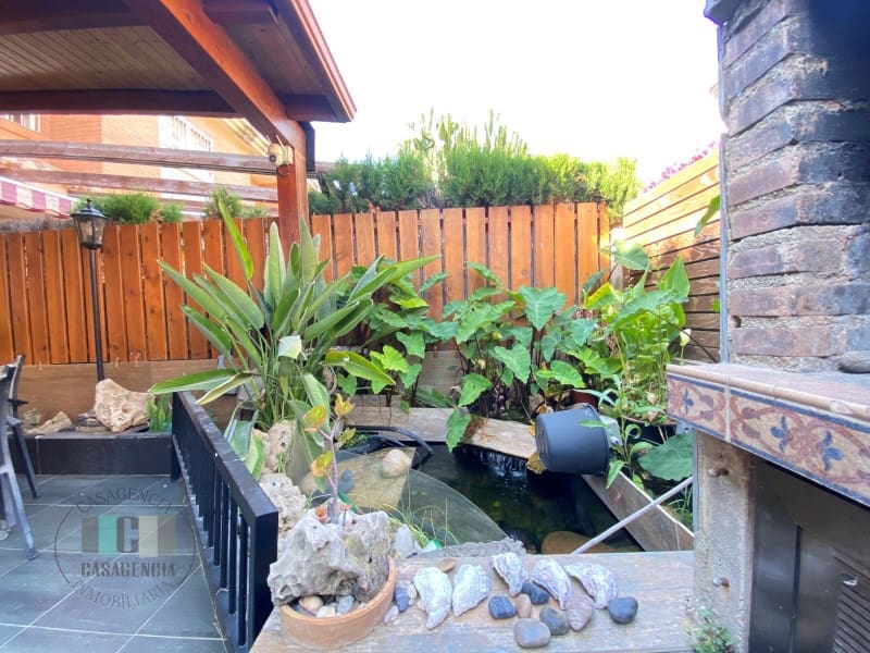 3 chambre Maison de Ville à vendre à Castello de la Plana avec garage - 368 000 € (Ref: 9434671)