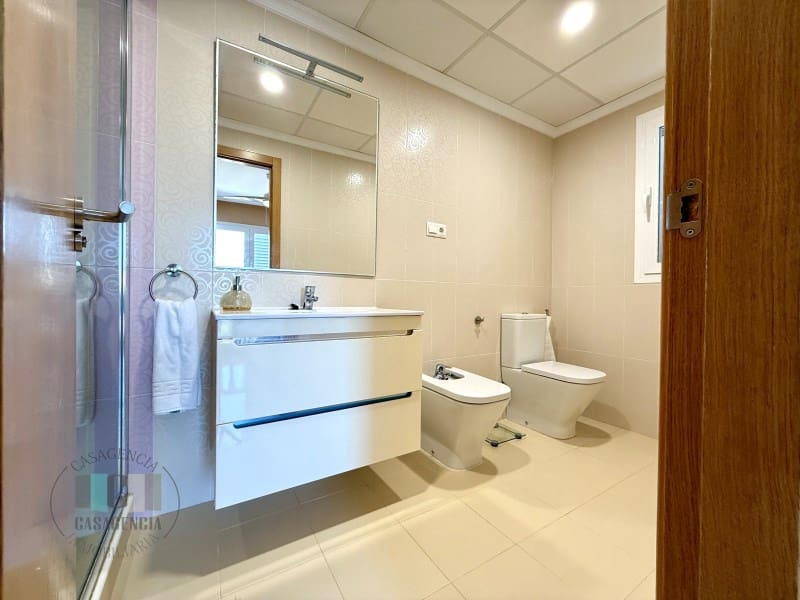 4 bedroom Villa for sale in Oropesa  with pool garage - € 590,000 (Ref: 9434678)