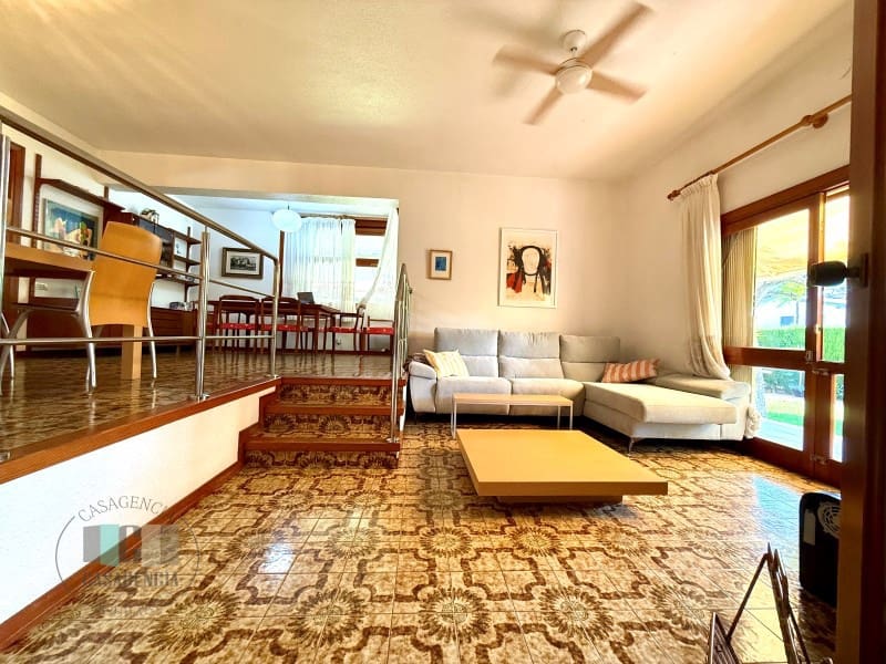 5 camera da letto Villa in vendita in Benicassim - 900.000 € (Rif: 9434679)