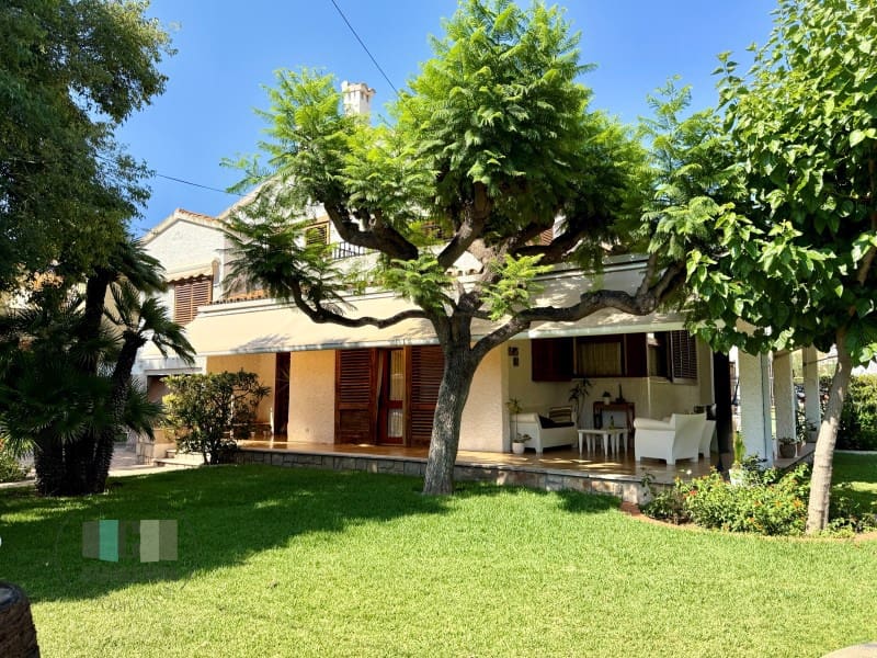 5 camera da letto Villa in vendita in Benicassim - 900.000 € (Rif: 9434679)