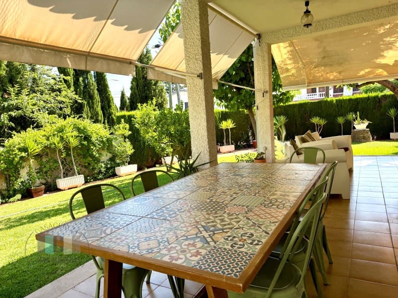 5 camera da letto Villa in vendita in Benicassim - 900.000 € (Rif: 9434679)