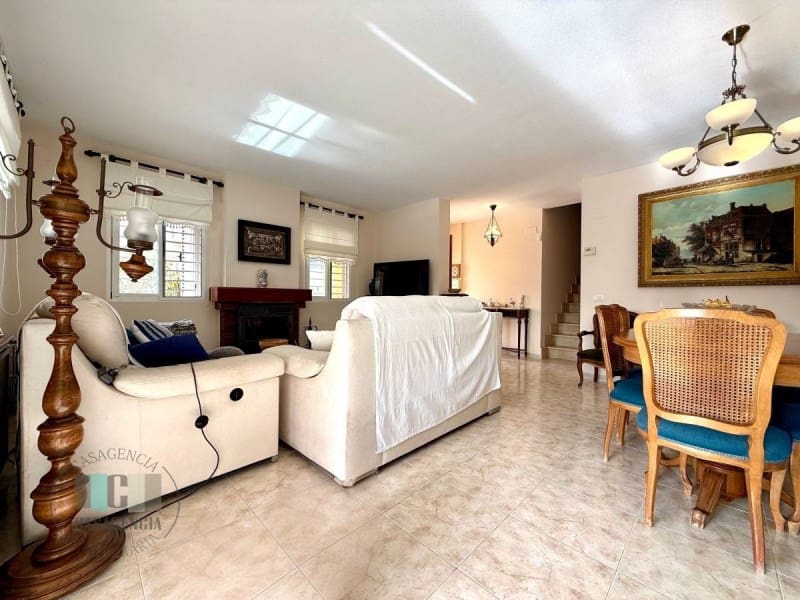 4 camera da letto Villa in vendita in Benicassim con piscina garage - 540.000 € (Rif: 9434680)