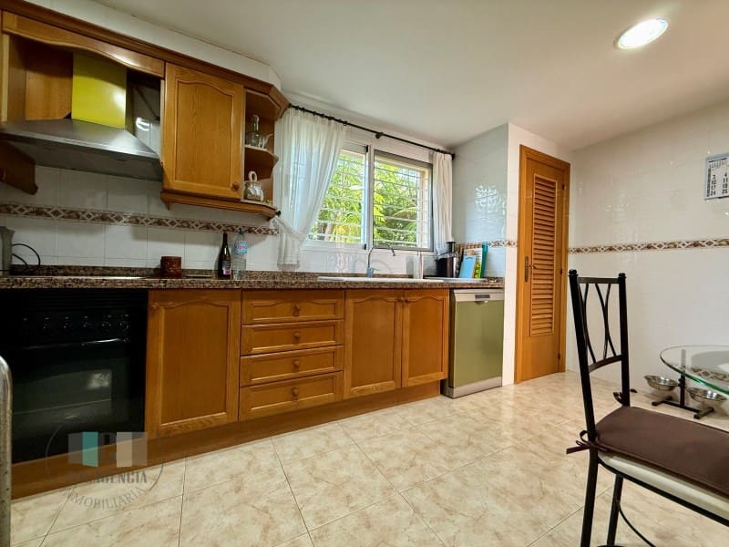 4 camera da letto Villa in vendita in Benicassim con piscina garage - 540.000 € (Rif: 9434680)