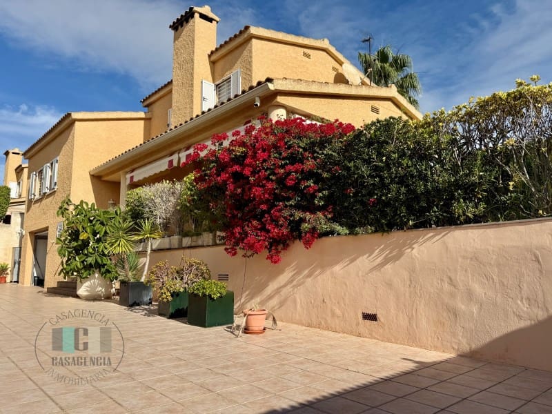 4 camera da letto Villa in vendita in Benicassim con piscina garage - 540.000 € (Rif: 9434680)