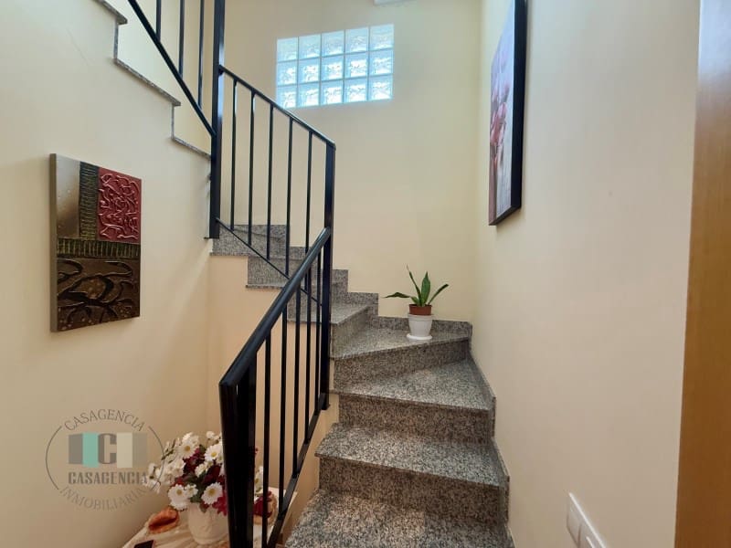 4 soveværelse Villa til salg i Sierra Engarceran med garage - € 210.000 (Ref: 9434682)