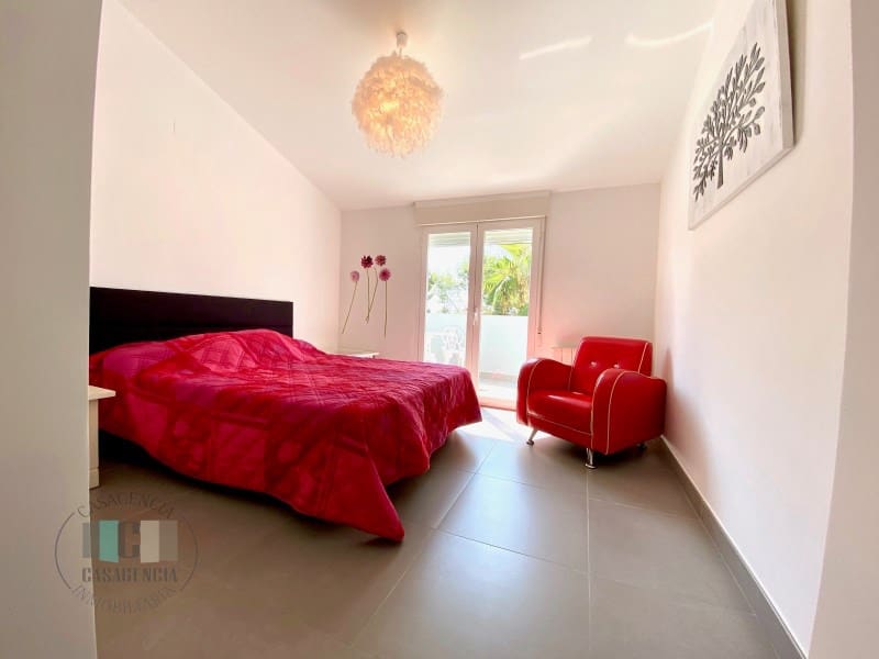 6 makuuhuone Huvila myytävänä paikassa Benicassim mukana uima-altaan 
autotalli - 750 000 € (Ref: 9434685)