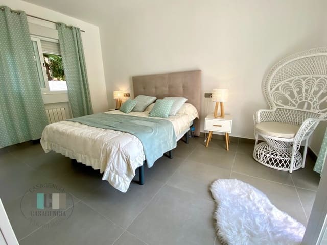 6 makuuhuone Huvila myytävänä paikassa Benicàssim mukana uima-altaan 
autotalli - 750 000 € (Ref: 9434685)