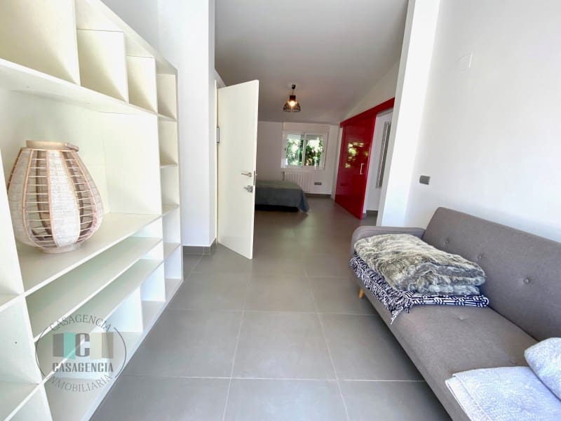 6 makuuhuone Huvila myytävänä paikassa Benicassim mukana uima-altaan 
autotalli - 750 000 € (Ref: 9434685)