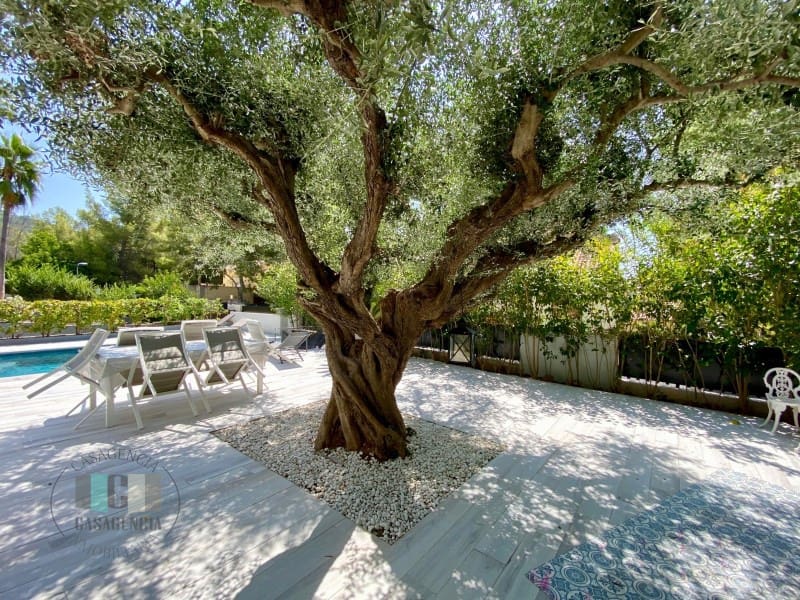 6 makuuhuone Huvila myytävänä paikassa Benicassim mukana uima-altaan 
autotalli - 750 000 € (Ref: 9434685)