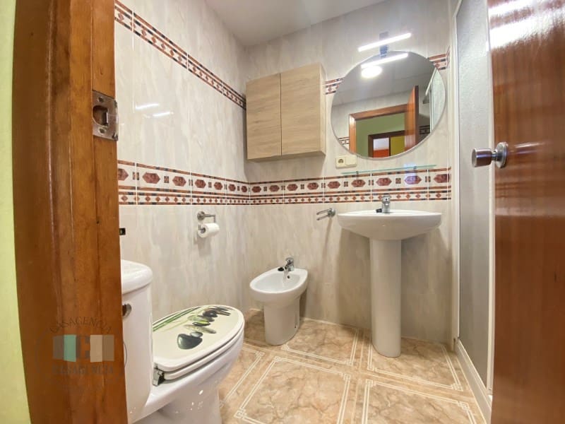 2 bedroom Flat for sale in Oropesa  with garage - € 182,000 (Ref: 9434687)