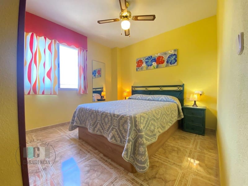 2 bedroom Flat for sale in Oropesa  with garage - € 182,000 (Ref: 9434687)