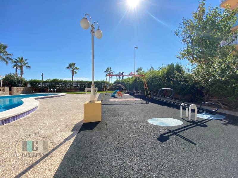 2 bedroom Flat for sale in Oropesa  with garage - € 182,000 (Ref: 9434687)