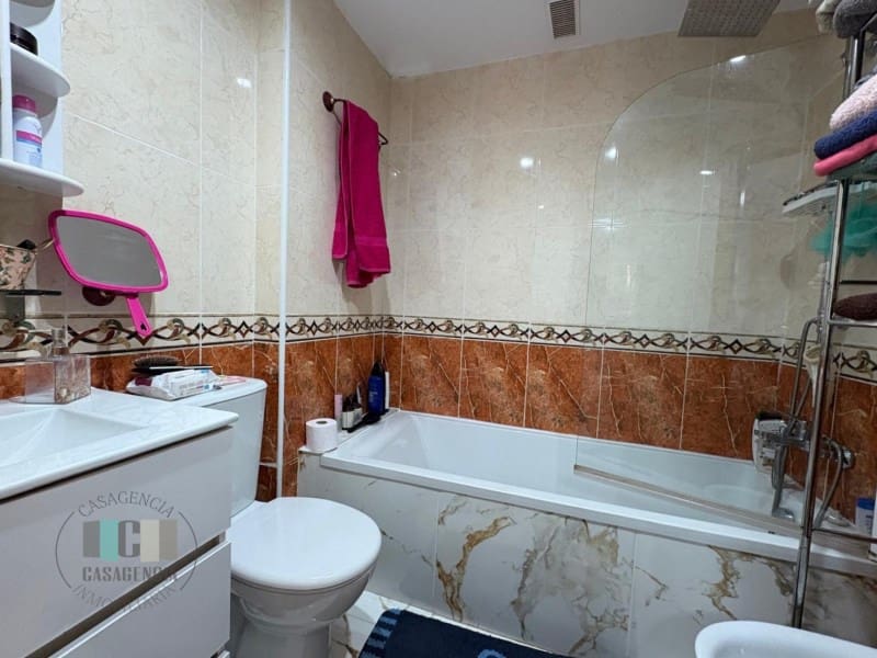 Apartamento de 3 habitaciones en Oropesa  en venta con garaje - 208.500 € (Ref: 9434688)