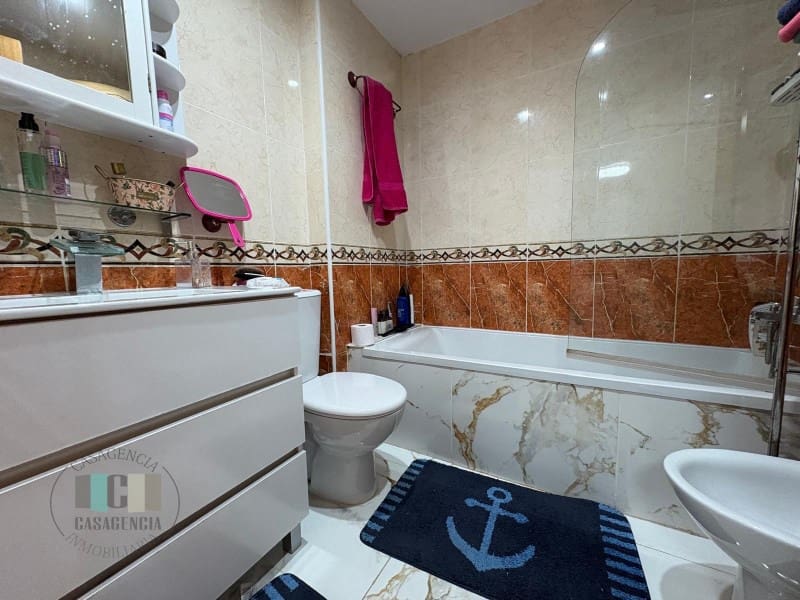 Apartamento de 3 habitaciones en Oropesa  en venta con garaje - 208.500 € (Ref: 9434688)