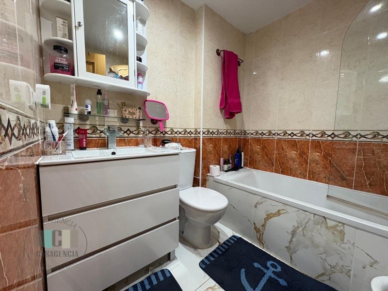 Apartamento de 3 habitaciones en Oropesa  en venta con garaje - 208.500 € (Ref: 9434688)