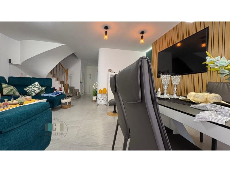 3 Zimmer Haus zu verkaufen in Torreblanca mit Garage - 320.000 € (Ref: 9434689)