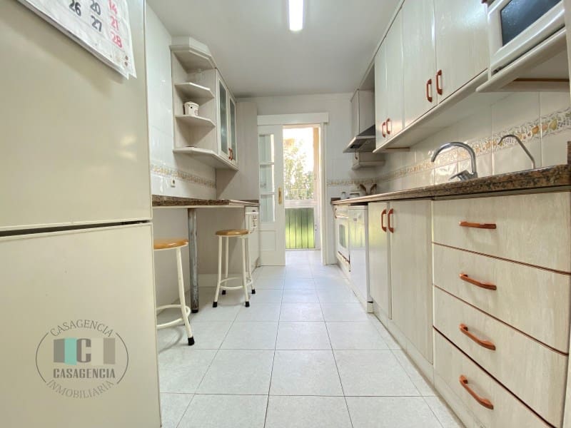 3 sovrum Lägenhet till salu i Benicassim med pool garage - 250 000 € (Ref: 9434690)