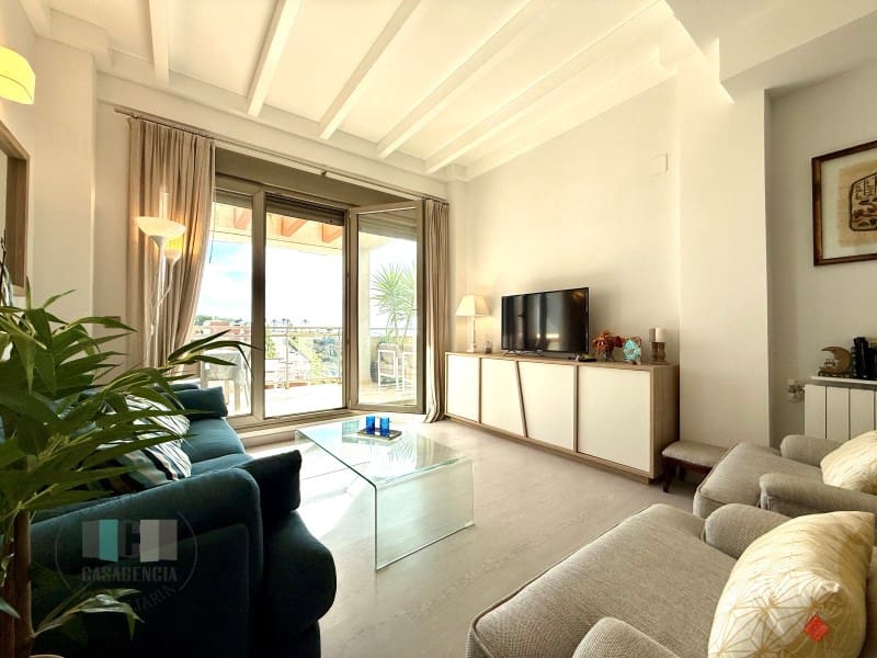 3 bedroom Apartment for sale in Oropesa  - € 410,000 (Ref: 9434691)
