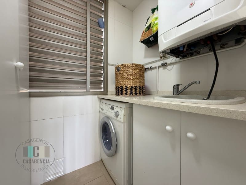 3 bedroom Apartment for sale in Oropesa  - € 410,000 (Ref: 9434691)