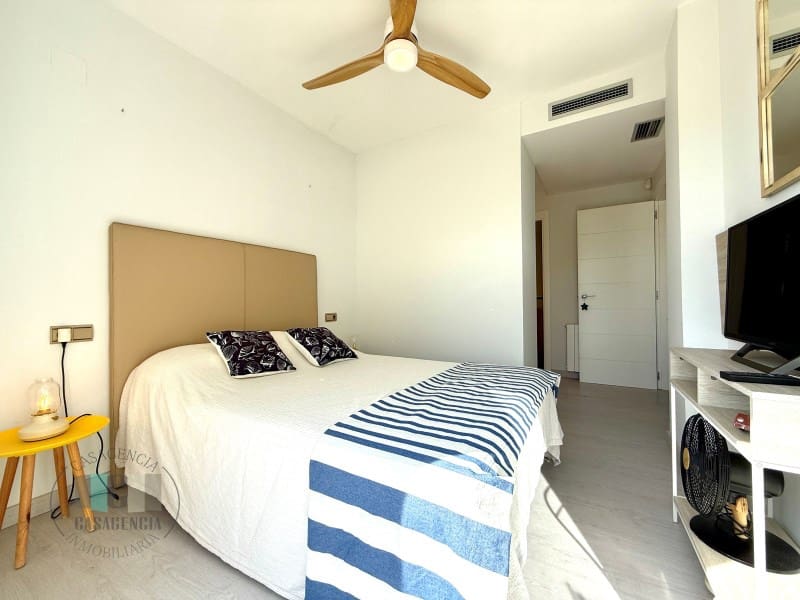 3 bedroom Apartment for sale in Oropesa  - € 410,000 (Ref: 9434691)