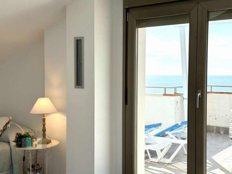 3 bedroom Apartment for sale in Oropesa  - € 410,000 (Ref: 9434691)