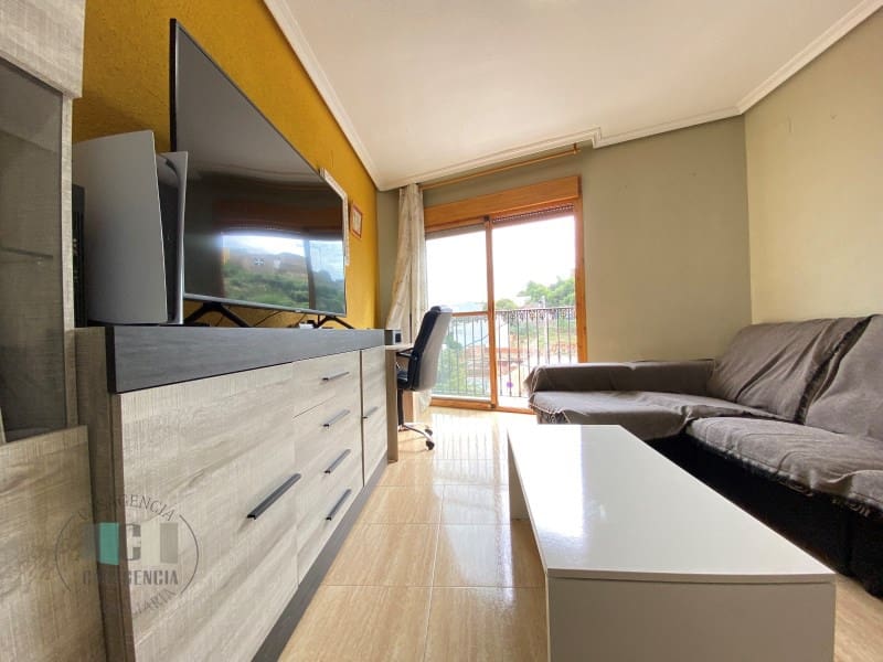2 bedroom Flat for sale in Oropesa  - € 120,000 (Ref: 9434693)