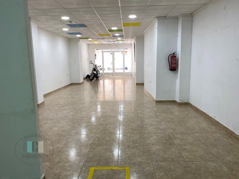 Local Comercial en Castelló de la Plana en venta - 130.000 € (Ref: 9434696)
