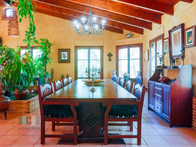 Finca/Country House for sale in Borriol - € 850,000 (Ref: 9434697)