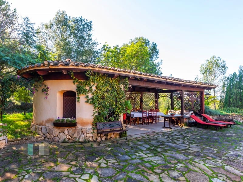 Finca/Country House for sale in Borriol - € 850,000 (Ref: 9434697)