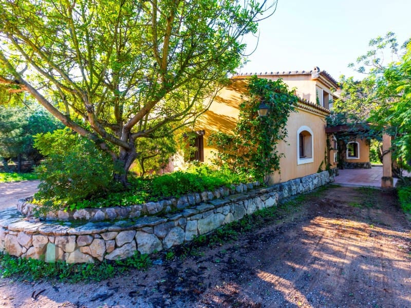 Finca/Country House for sale in Borriol - € 850,000 (Ref: 9434697)