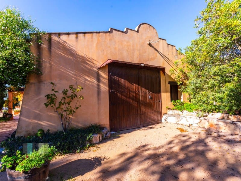 Finca/Country House for sale in Borriol - € 850,000 (Ref: 9434697)