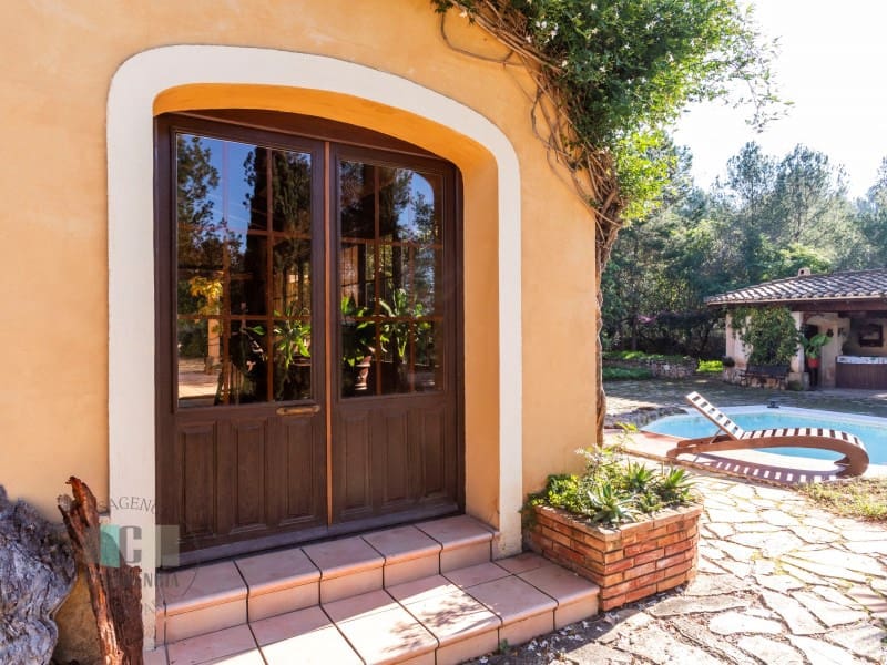 Finca/Country House for sale in Borriol - € 850,000 (Ref: 9434697)