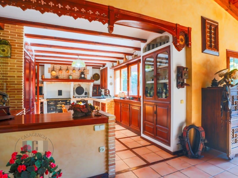 Finca/Country House for sale in Borriol - € 850,000 (Ref: 9434697)