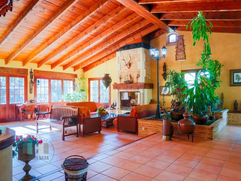 Finca/Country House for sale in Borriol - € 850,000 (Ref: 9434697)