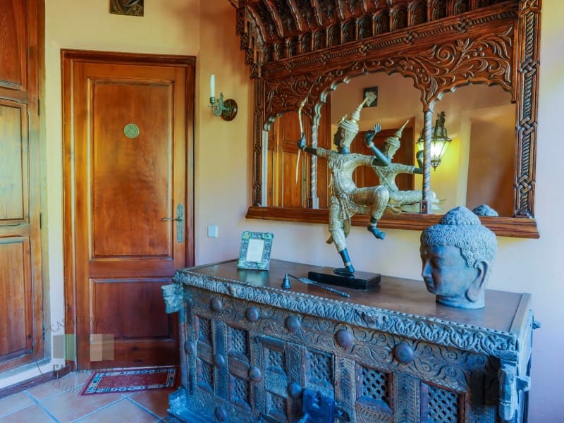 Finca/Country House for sale in Borriol - € 850,000 (Ref: 9434697)