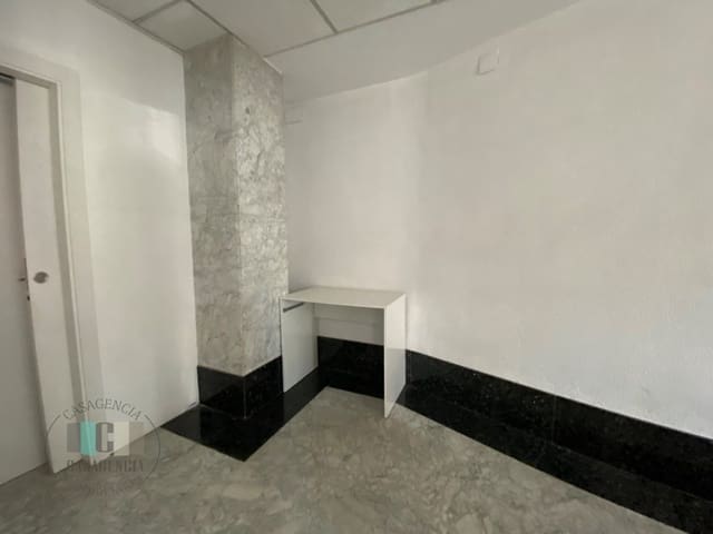 Commercial for rent in Centro, Castelló de la Plana - € 1,200 (Ref: 9434698)