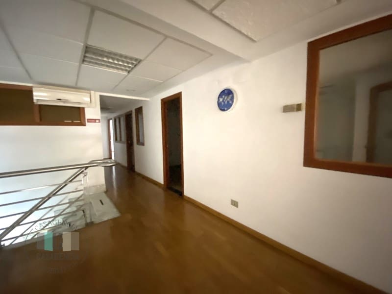 Commercial for rent in Castello de la Plana - € 1,200 (Ref: 9434698)