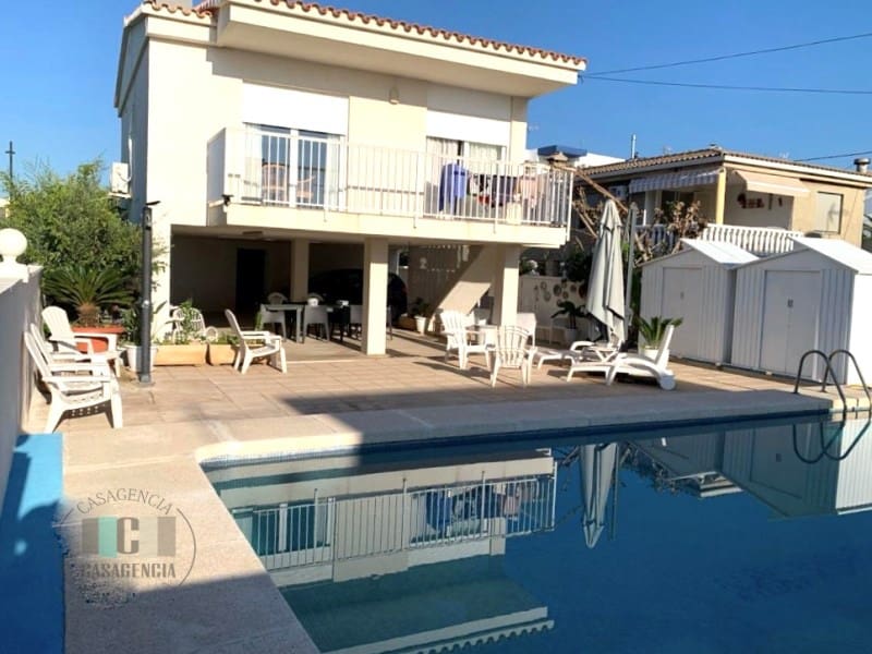 Chalet de 5 habitaciones en Almassora / Almazora en venta con piscina - 390.000 € (Ref: 9434705)