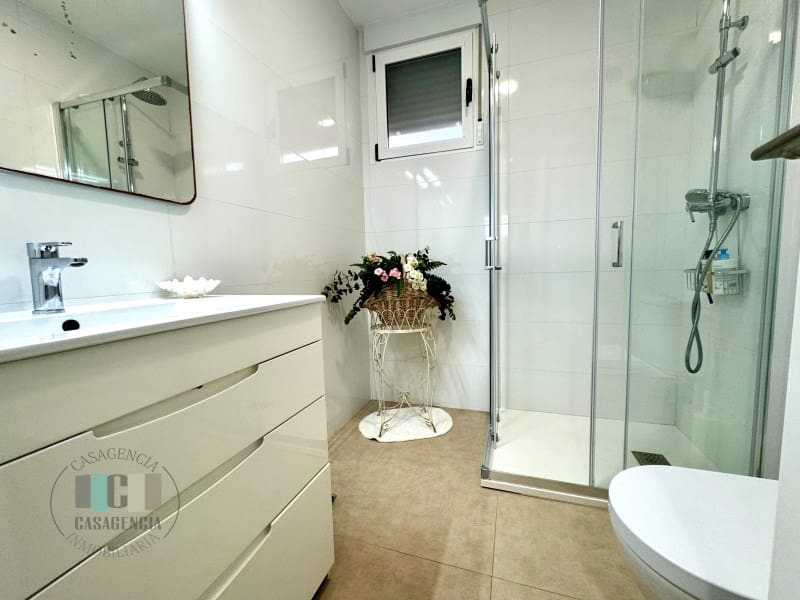 Chalet de 5 habitaciones en Almassora / Almazora en venta con piscina - 390.000 € (Ref: 9434705)