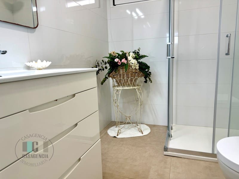 Chalet de 5 habitaciones en Almassora / Almazora en venta con piscina - 390.000 € (Ref: 9434705)