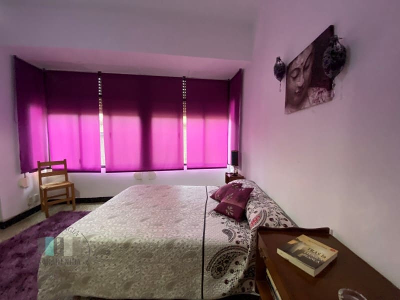 5 bedroom Townhouse for sale in Vila-real with garage - € 240,000 (Ref: 9434706)