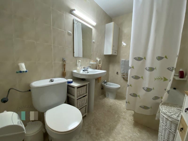 5 bedroom Townhouse for sale in Vila-real with garage - € 240,000 (Ref: 9434706)