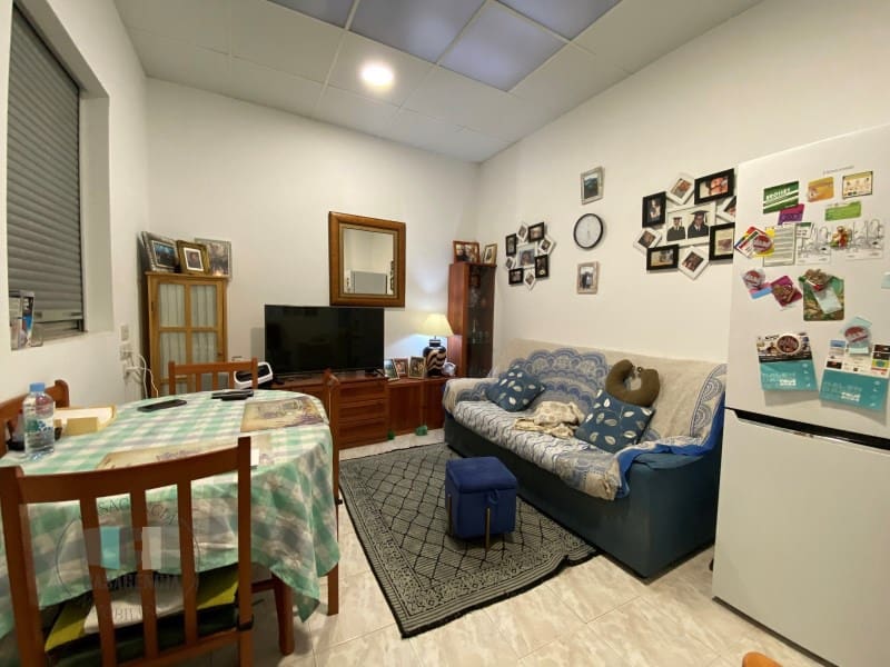 5 bedroom Townhouse for sale in Vila-real with garage - € 240,000 (Ref: 9434706)